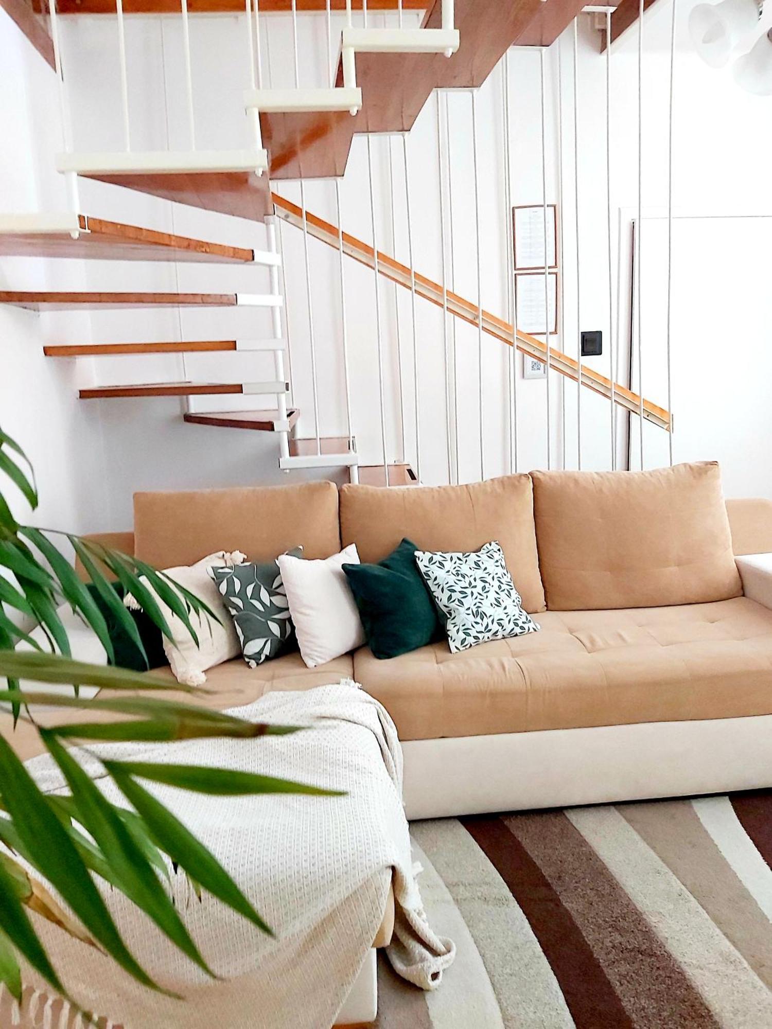 Lena Apartman - Eger Luaran gambar